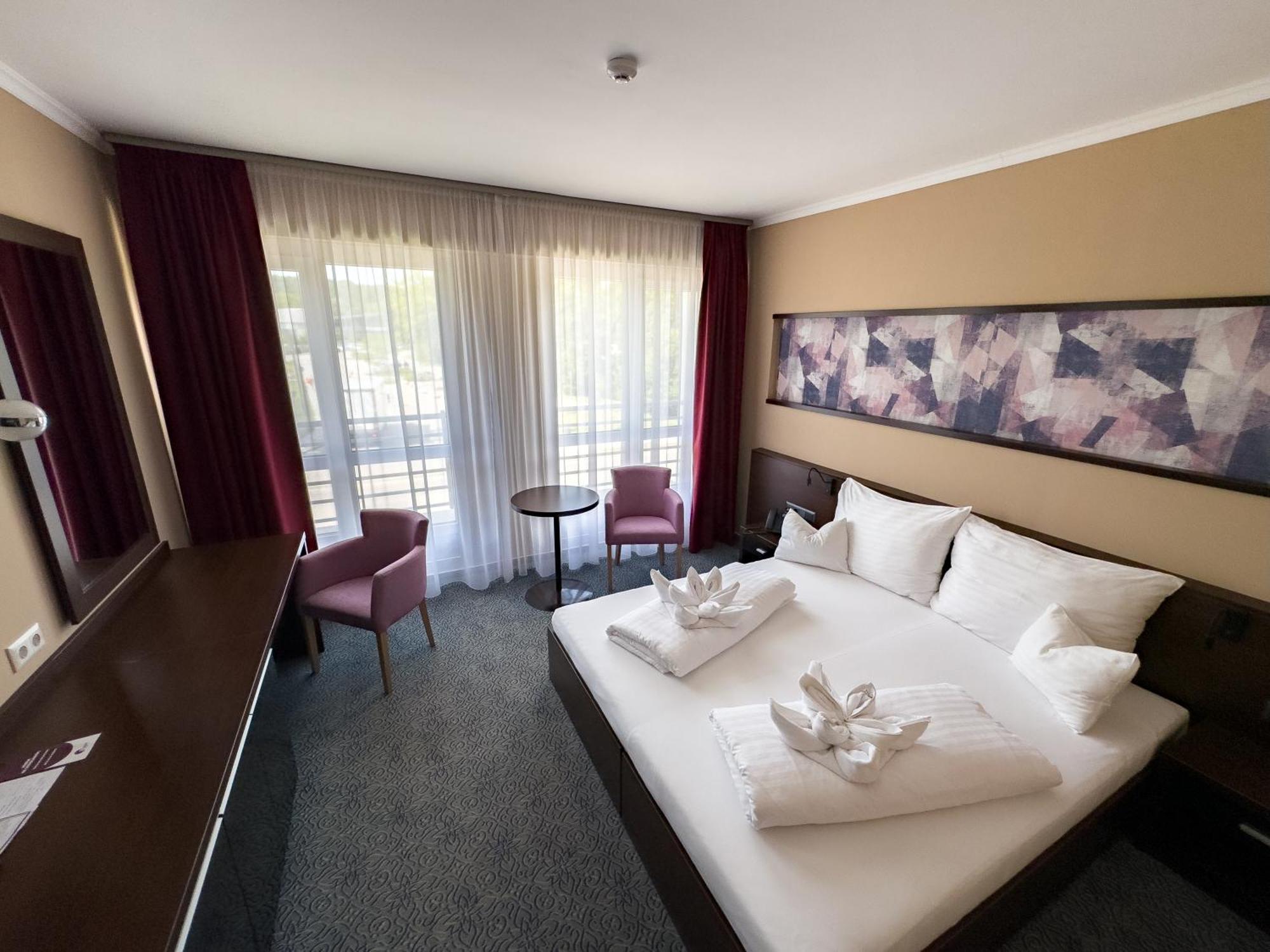 Hotel Aurora ミシュコルツ エクステリア 写真